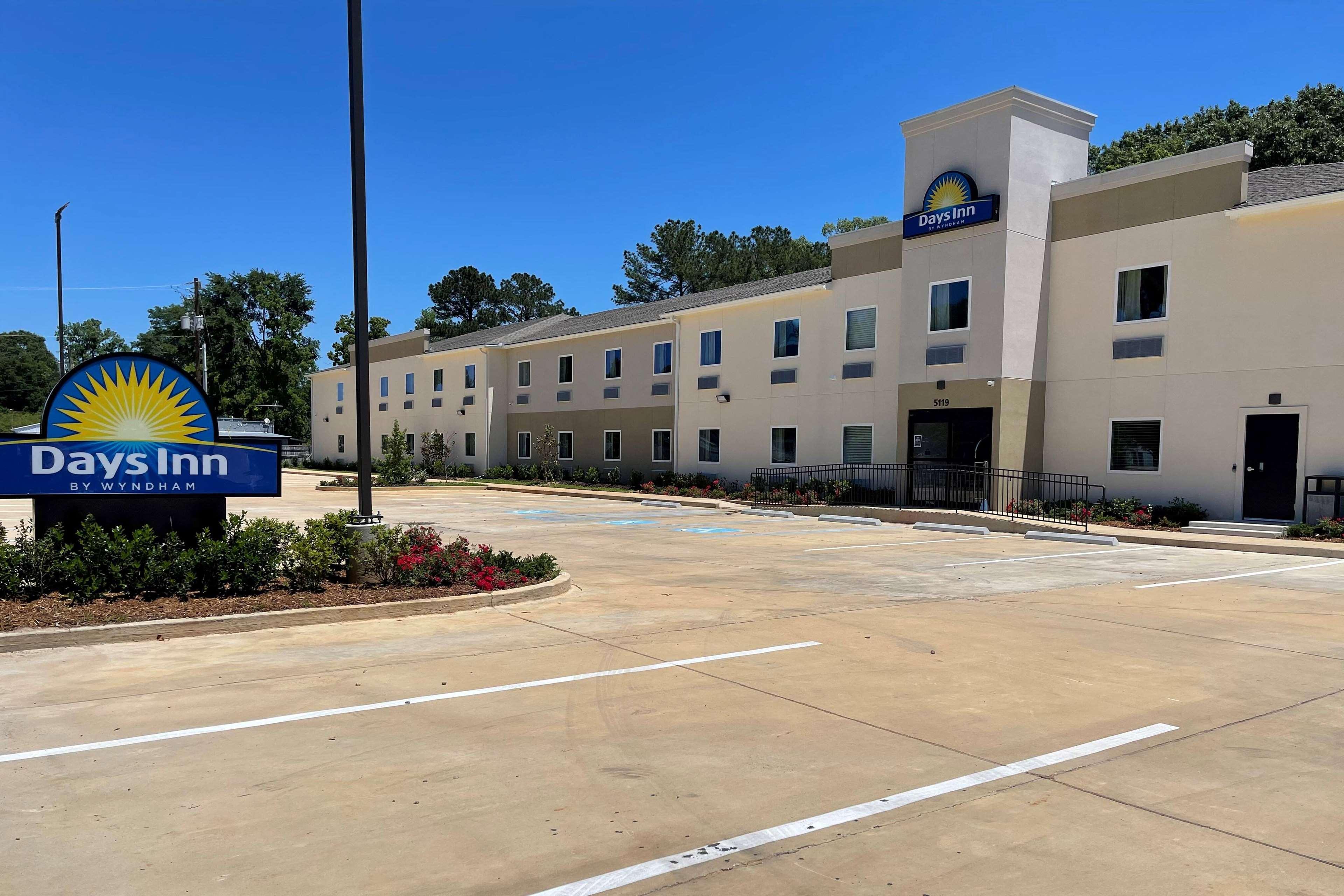 Days Inn By Wyndham Zachary La Buitenkant foto