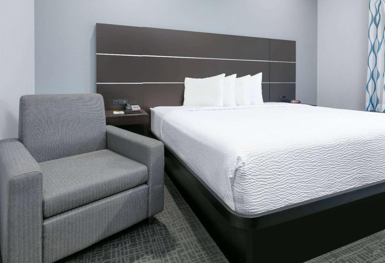Days Inn By Wyndham Zachary La Buitenkant foto