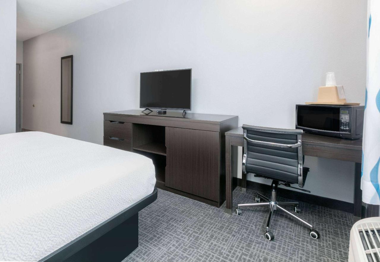 Days Inn By Wyndham Zachary La Buitenkant foto