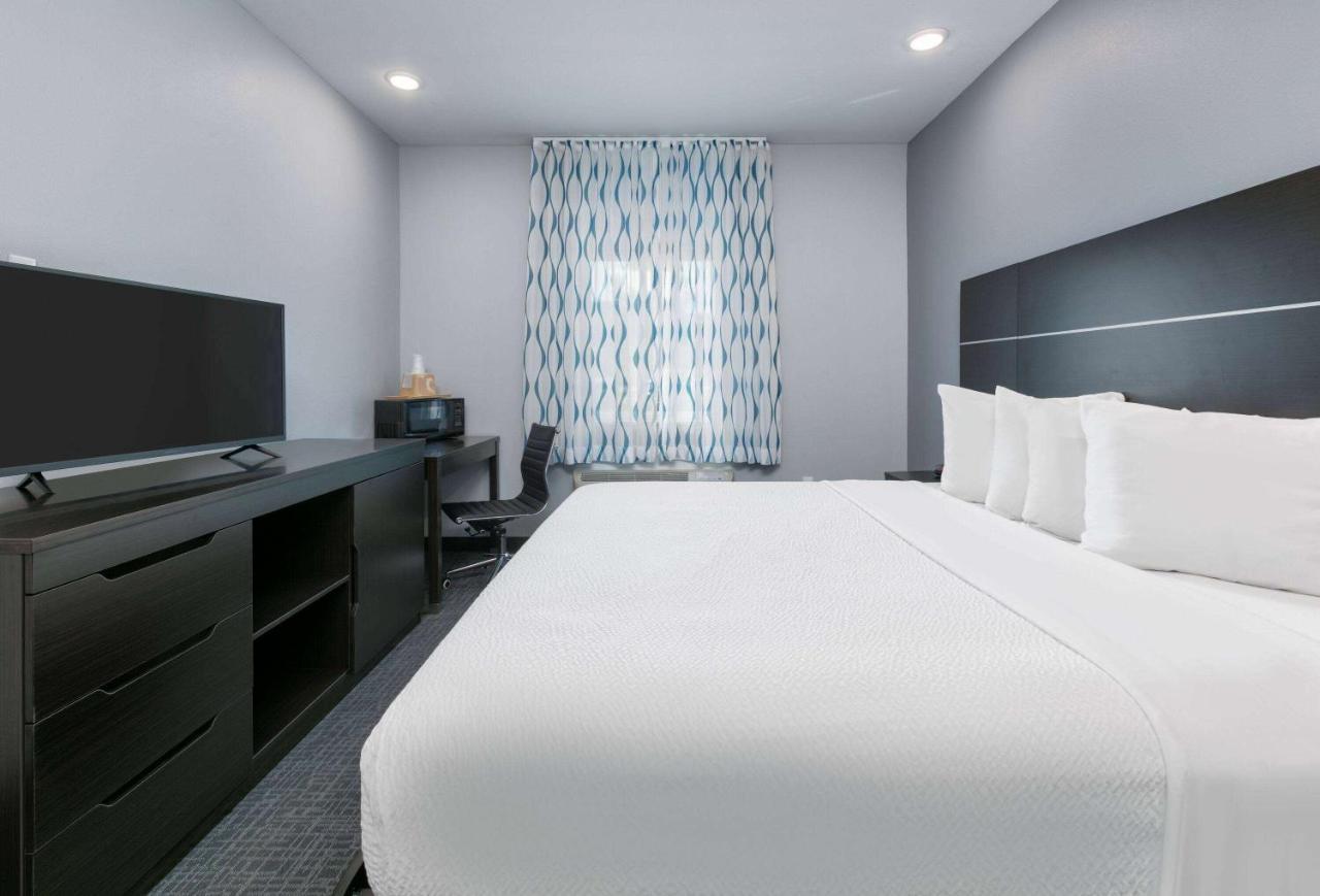 Days Inn By Wyndham Zachary La Buitenkant foto