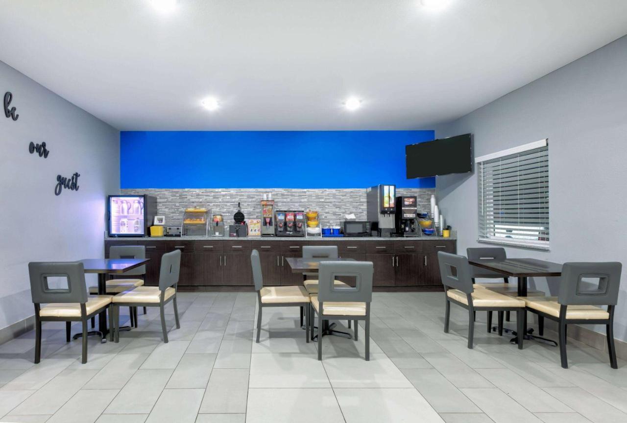 Days Inn By Wyndham Zachary La Buitenkant foto